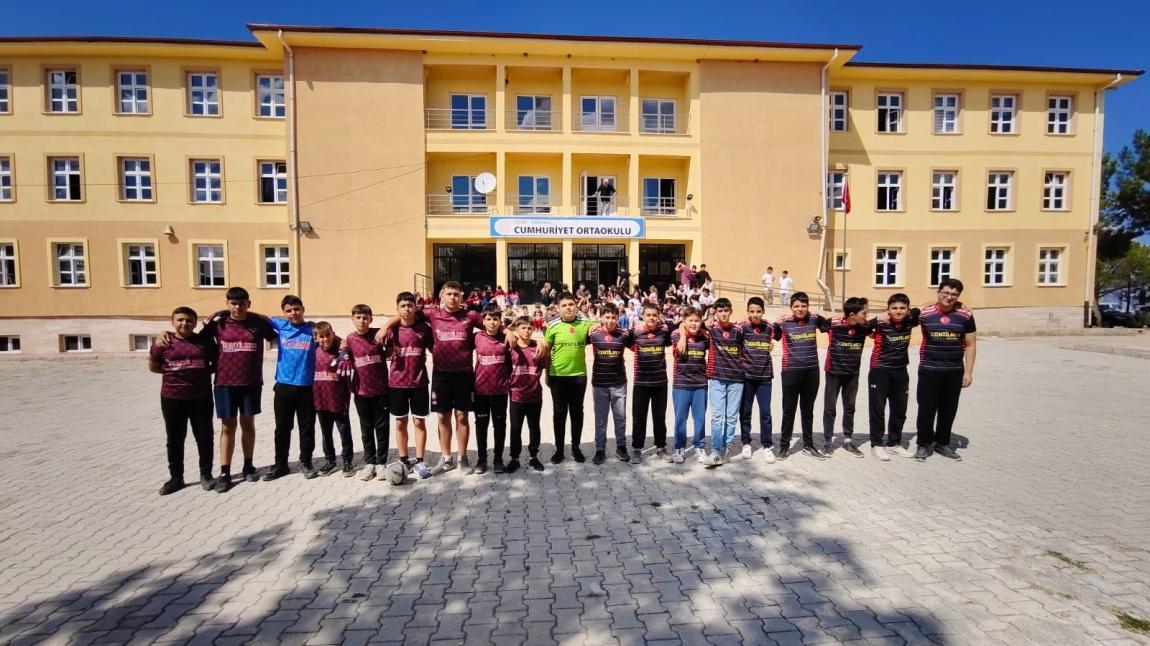 KÜLKÖY ORTAOKULU İLE DOSTLUK MAÇI YAPILDI